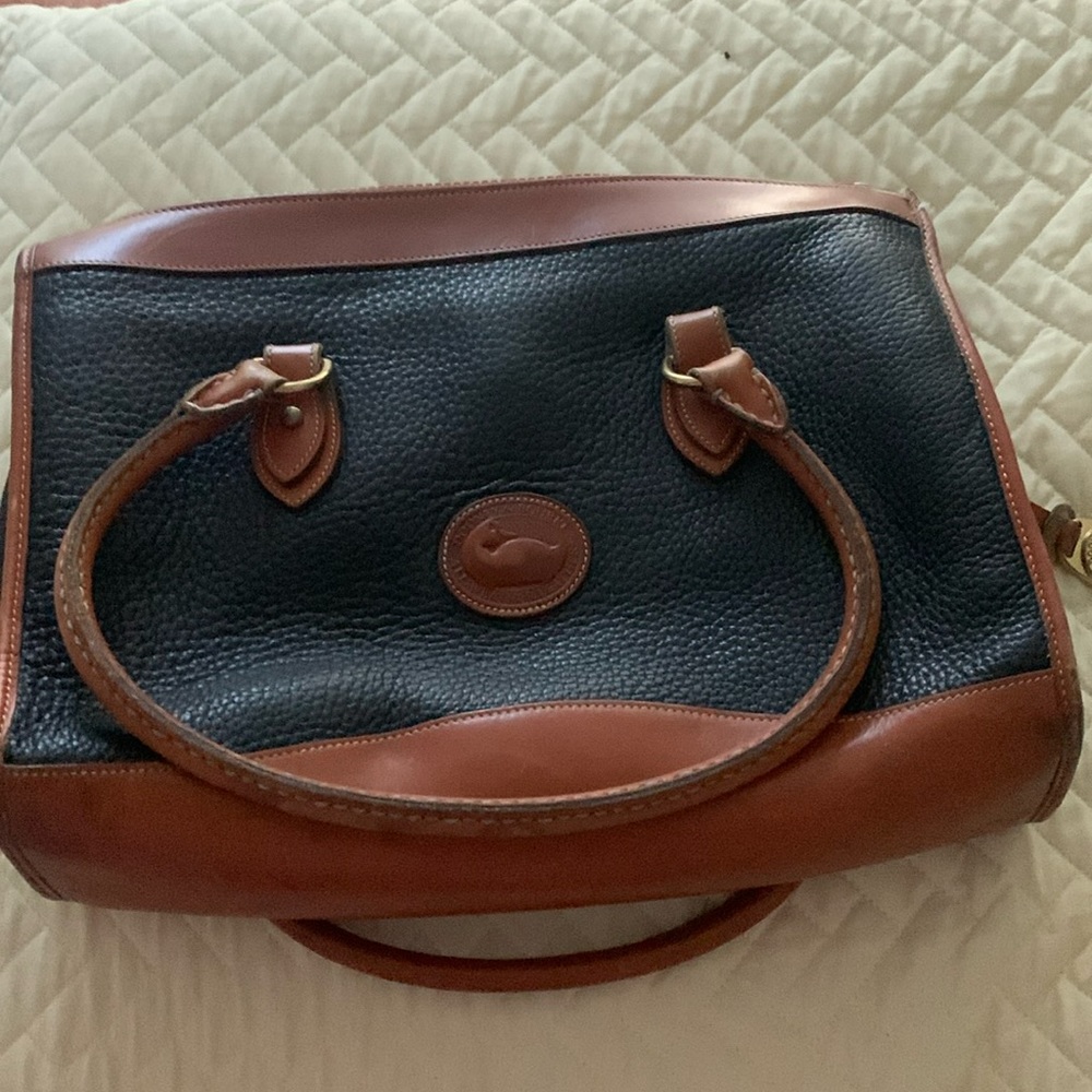 Dooney bourke leather bag